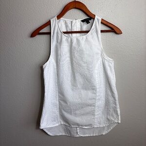 Banana Republic Eyelet Sleeveless Shirt